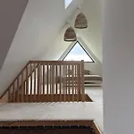 Apartski 18D